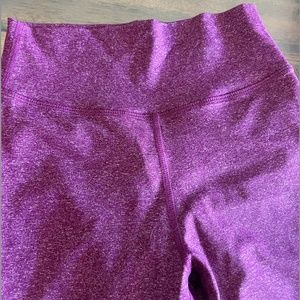 Muscle Nation Signature Scrunch 7/8" Crop (Heathered plum)